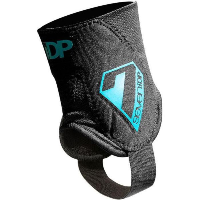 Image of 7iDP Control Ankle Protectors - L/XL