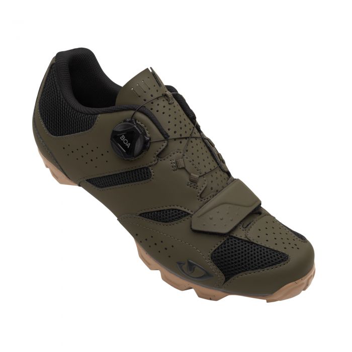 Giro wide hot sale shoes