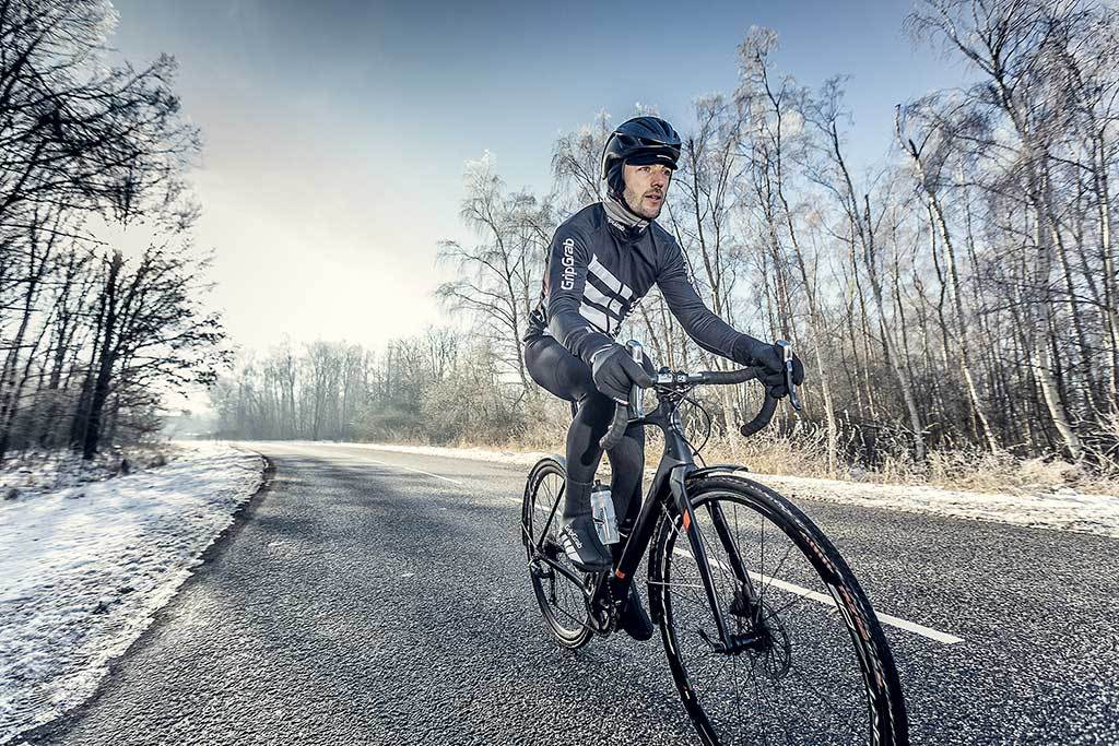 How to Set Up Your Road Bike for Winter